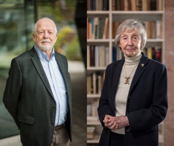 Auf dem Foto sind Renate Mayntz und Fritz W. Scharpf, beide Direktoren emeriti am MPIfG, erkennbar. Sie erhalten die Ehrendoktorwürde der Hertie School.