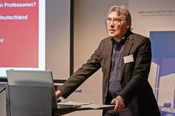 Uwe Schimank | Wer bestimmt die Forschungsagenda von Professoren?