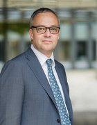 Dr. Jens Beckert